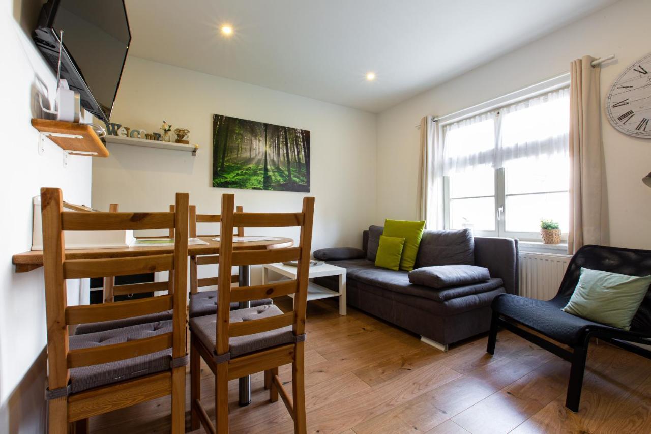 Ferienwohnung Am Goethepark Im Leipziger Neuseenland Esterno foto